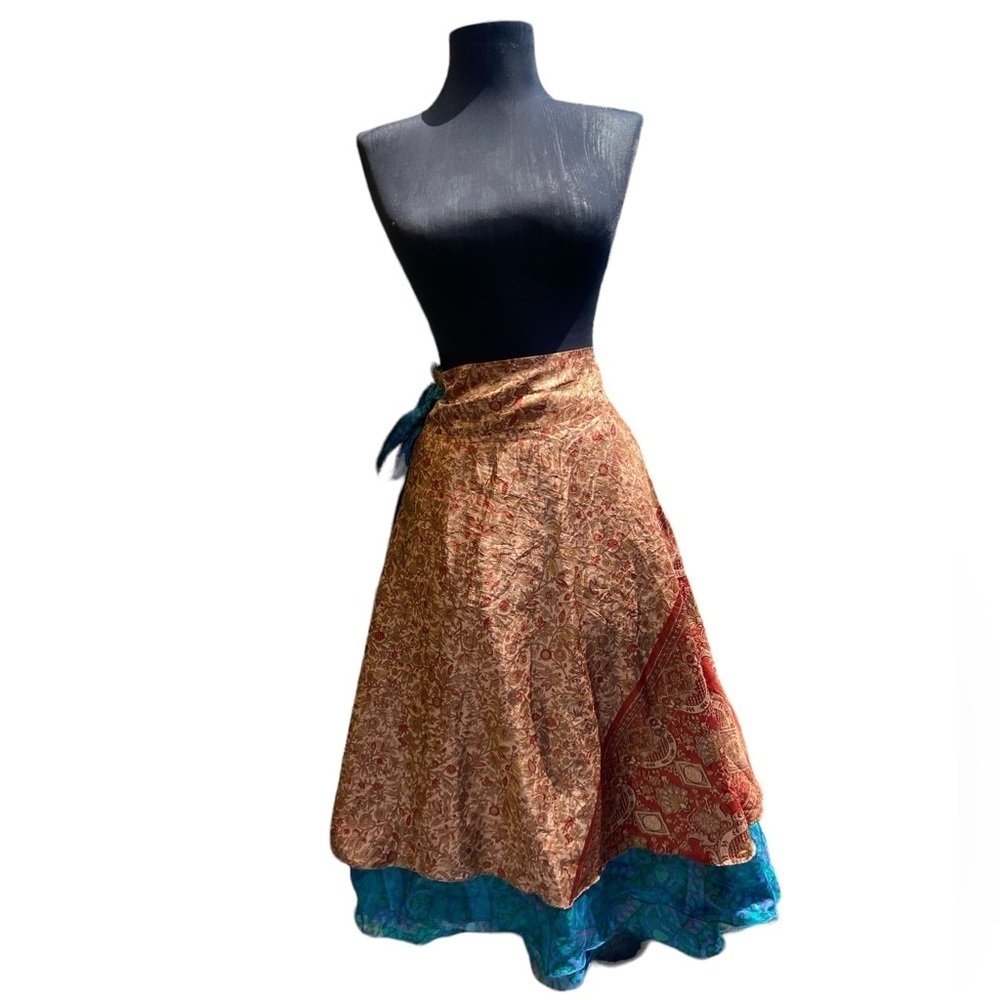 Reversible Silk Wrap Skirt by Western Fashion Bohemian Bluish/Red - Picture 15 of 16
